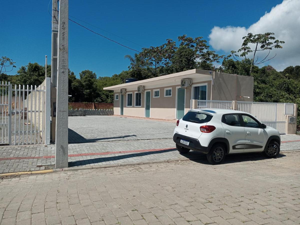 Pousada Stefany Penha  Rum bild