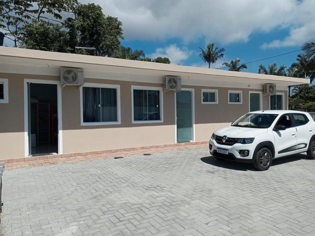 Pousada Stefany Penha  Rum bild